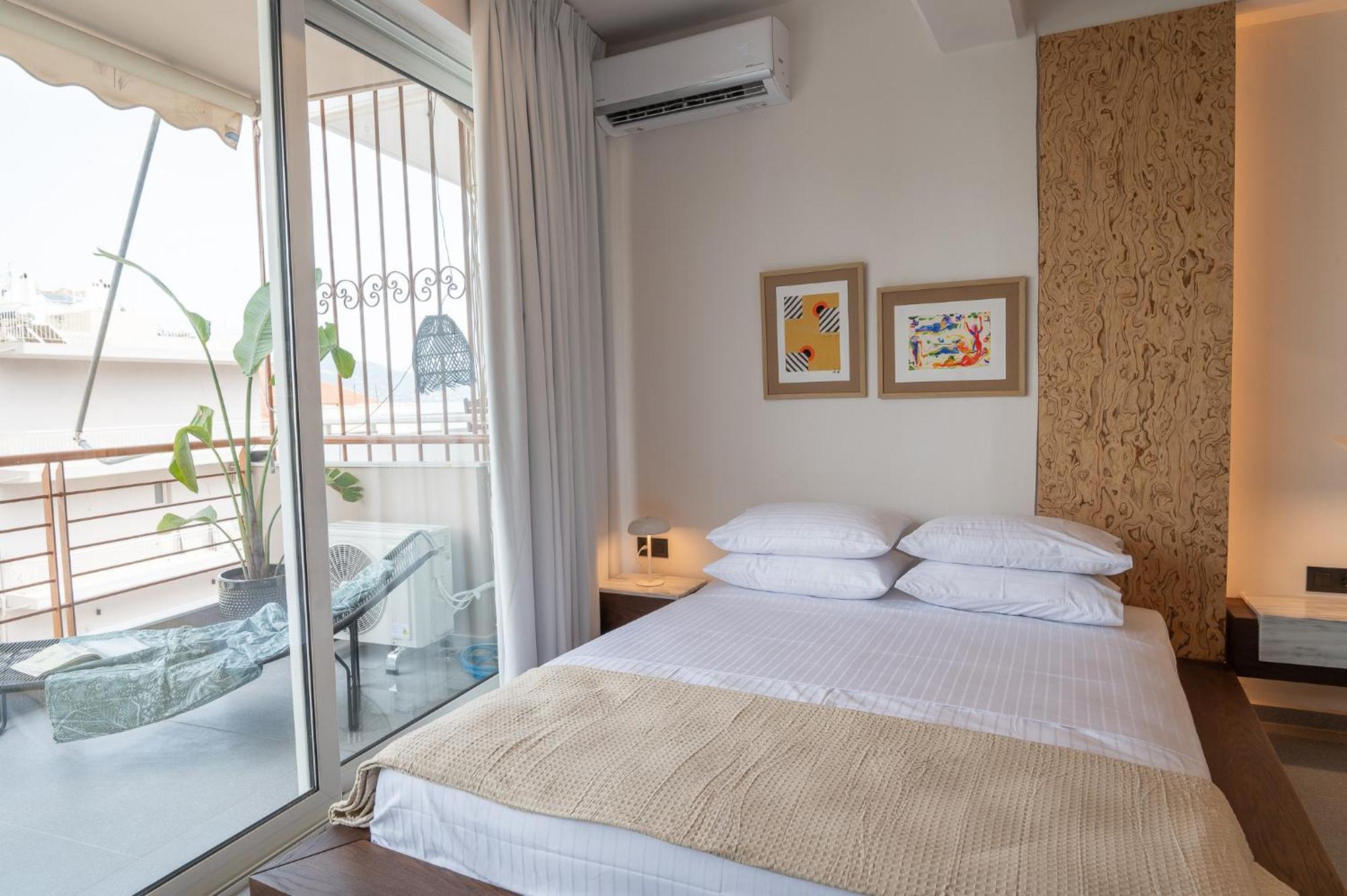Infinity Blue Next To The Sea Apartment Каламата Екстериор снимка