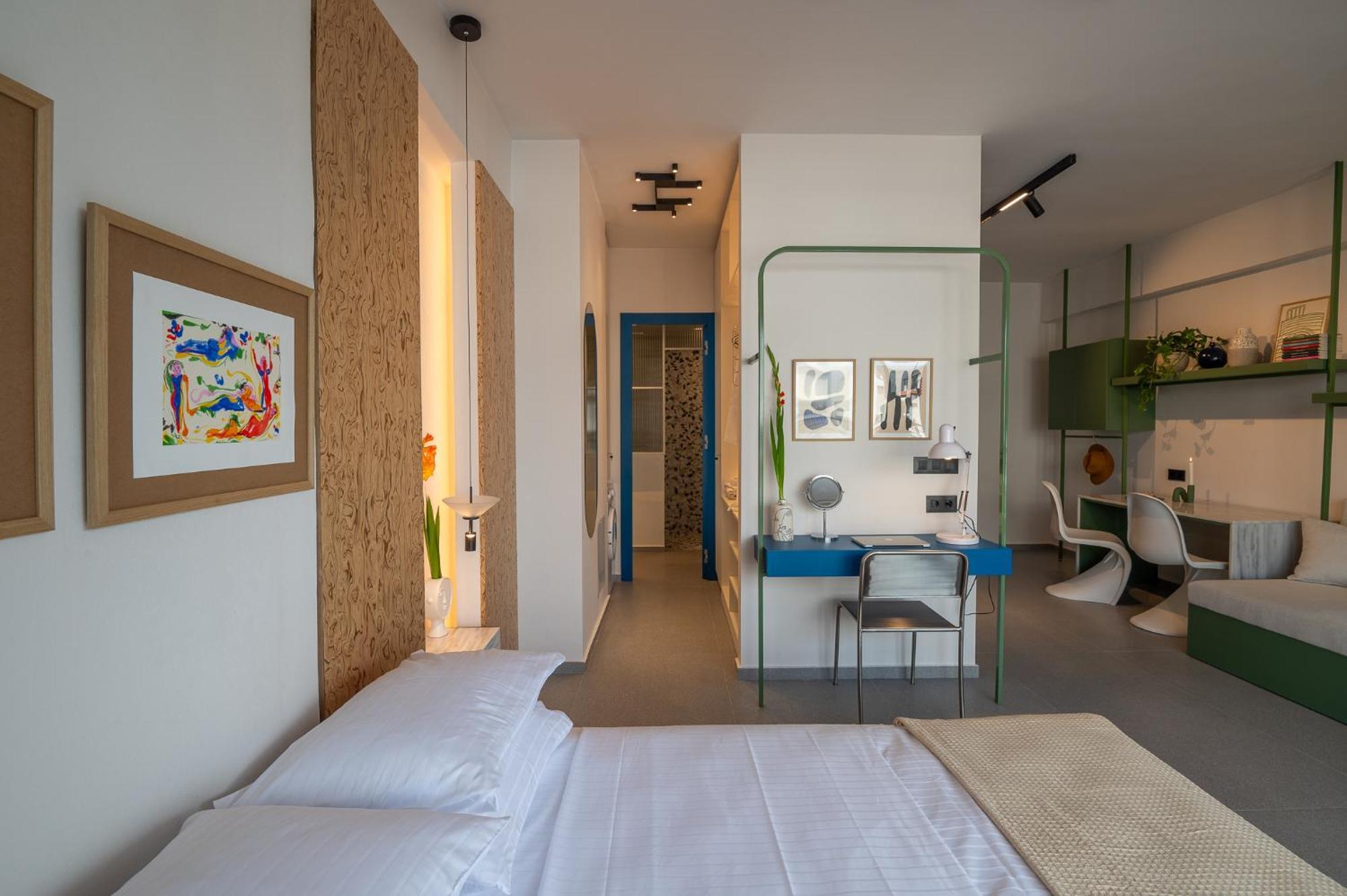 Infinity Blue Next To The Sea Apartment Каламата Екстериор снимка
